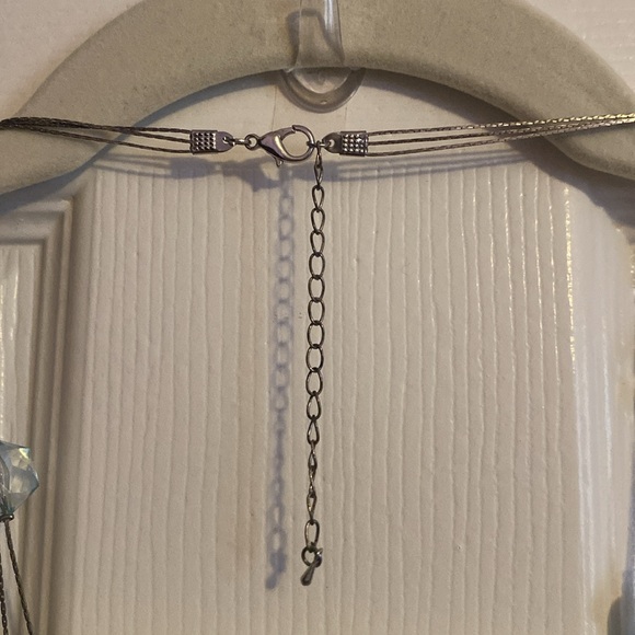 Kohl’s Spring Blue Layered Necklace - Picture 3 of 7